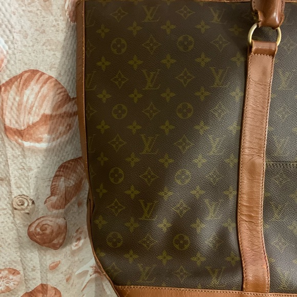 Sale! Authentic Louis Vuitton WeekenderTote! - Picture 7 of 13